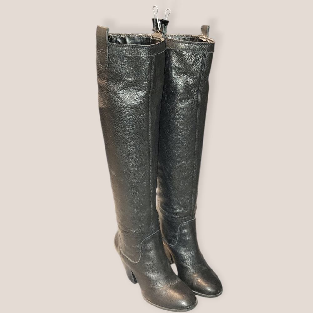 Women Vintage Leather Black Tall Boots By Vince Camuto Size 7B/37